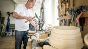 Weissküferei Hans Reifler - Besuch inkl. Holzbrettli verzieren  