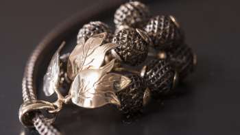 Atelier Schmuck aus Haaren