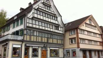 MARGREITER,| Bekleidung und| Textilien