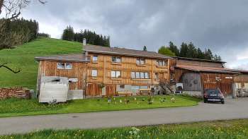 Ruhiges Paradiesli mit Rheintal- und Alpsteinblick