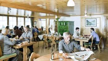 Erlebnis Waldegg - Essen im Schnuggebock & Restaurant