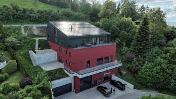 Weindegustation in der Weinkellerei WeinWerk Wienacht 