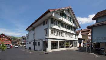 Art Galerie Inauen
