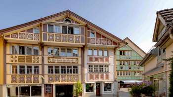 Traube| Restaurant &| Hotel